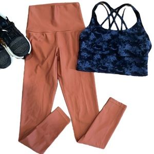 NWOT Offline High Waisted Leggings 7/8